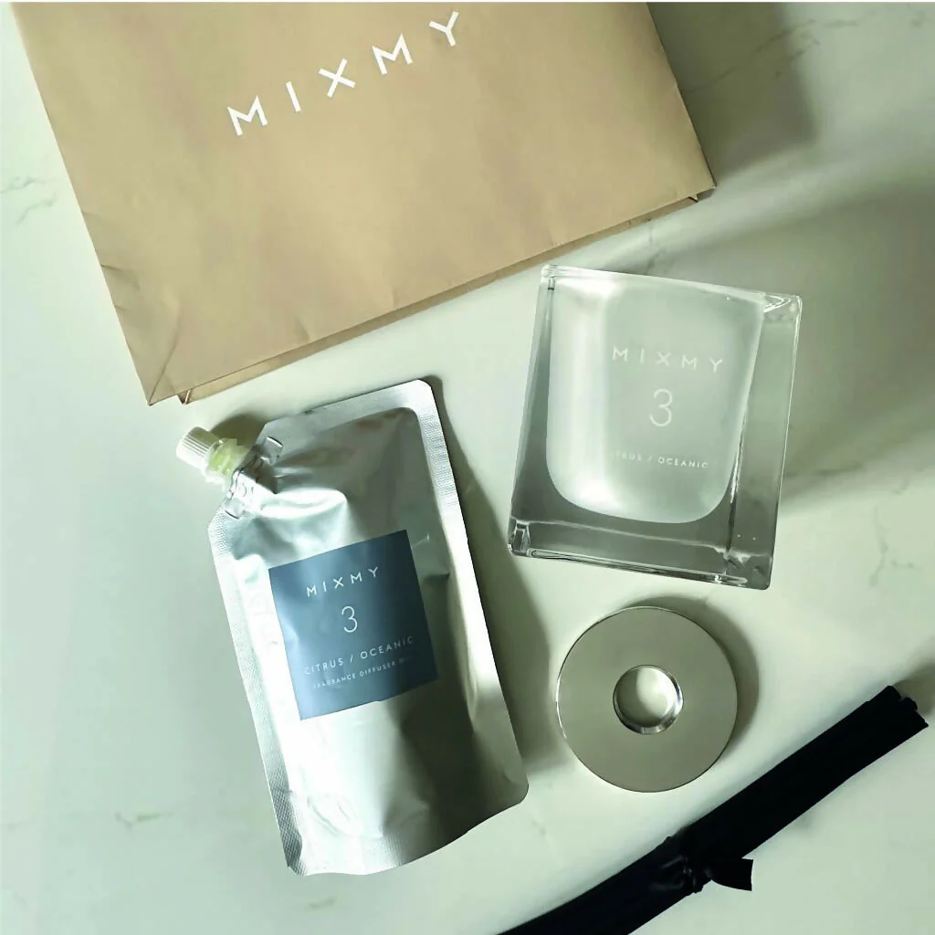 4. Smooth / Ambery Fragrance Diffuser - Image 4