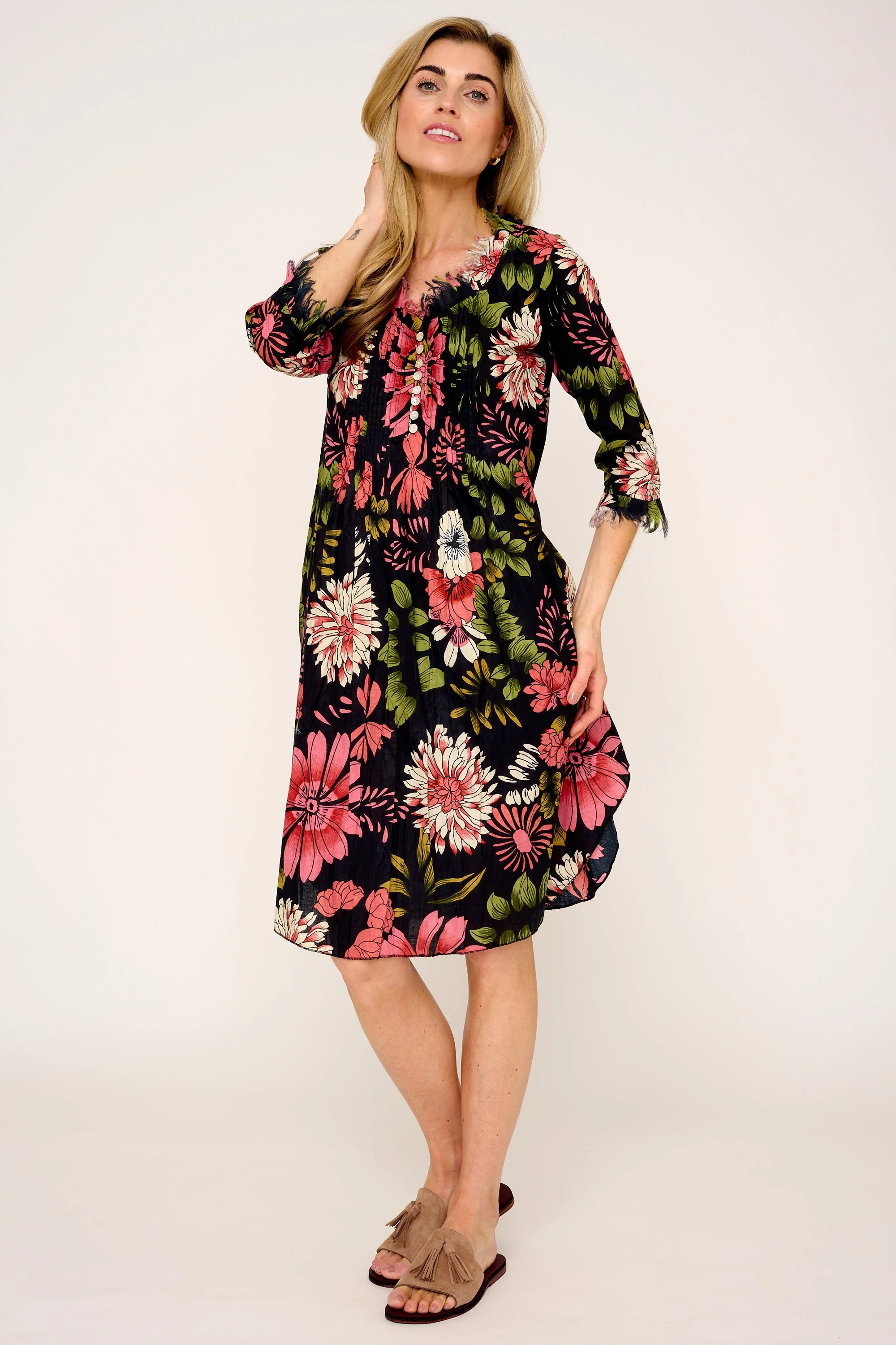 Annabel Cotton Tunic in Black Floral - Image 4