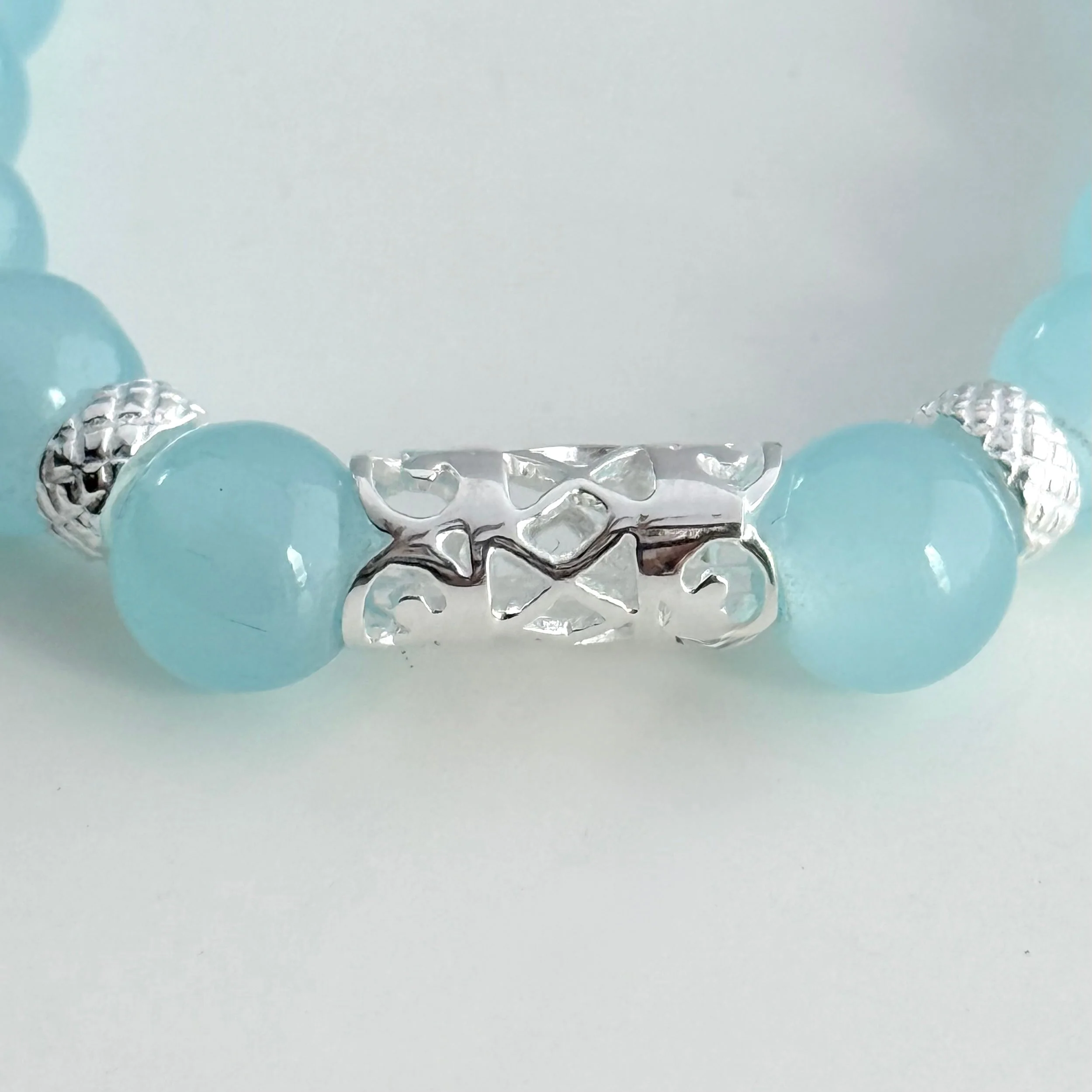 Aqua Chalcedony and Sterling Silver Beaded Bracelet - Image 4