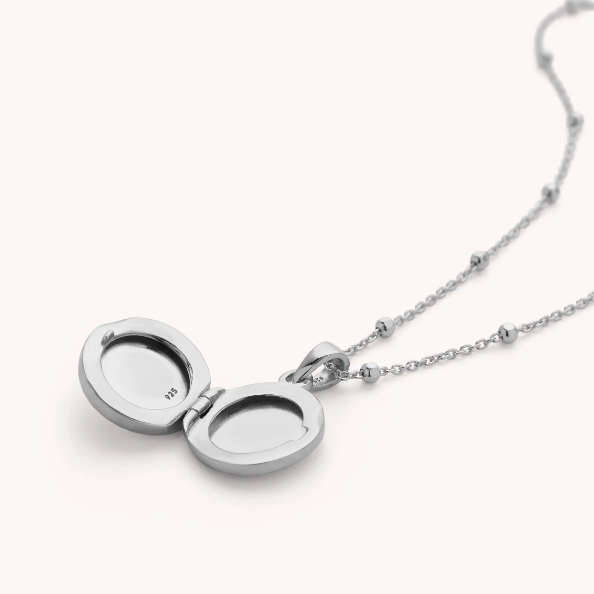 Aura Round Locket Necklace - Image 6