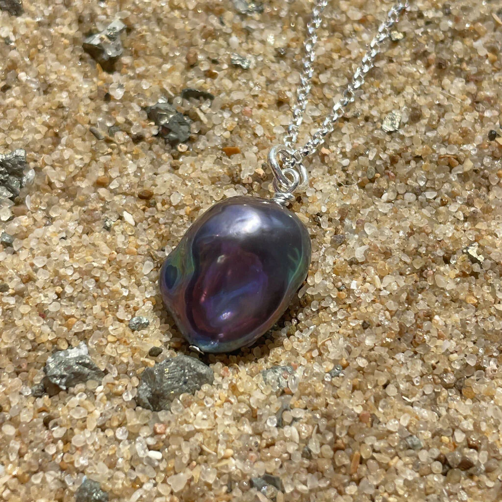 baroque Peacock Freshwater Pearl Sterling Silver Pendant Necklace - Image 2