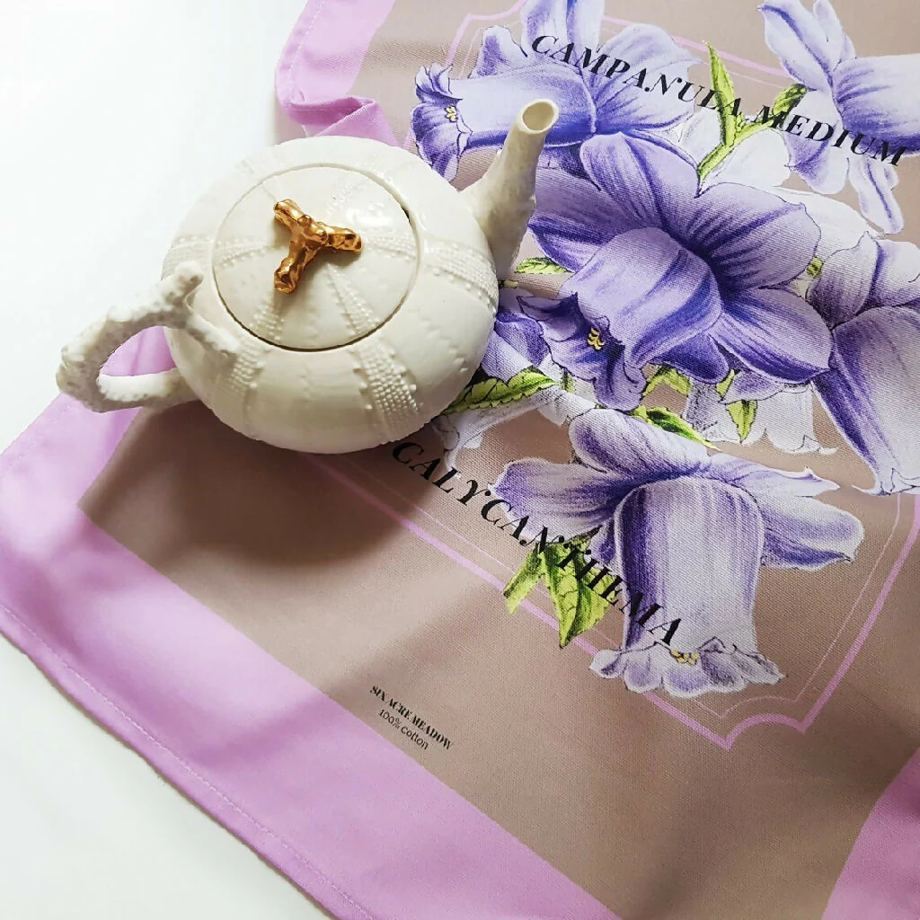 Bellflower Print Cotton Tea Towel in Pink and Beige - Image 6