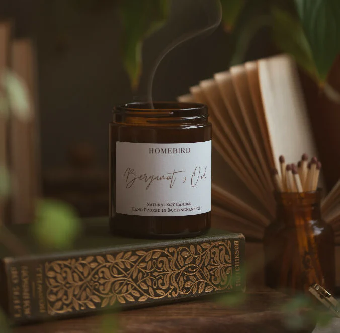 Bergamot & Oud Natural Soy Wax Candle - Image 3