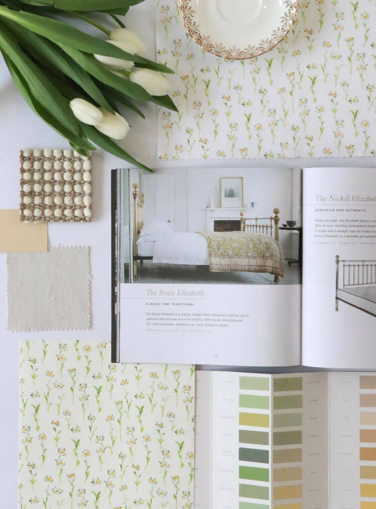 Betsy Vintage Inspired Flora Sustainable Wallpaper - Image 4