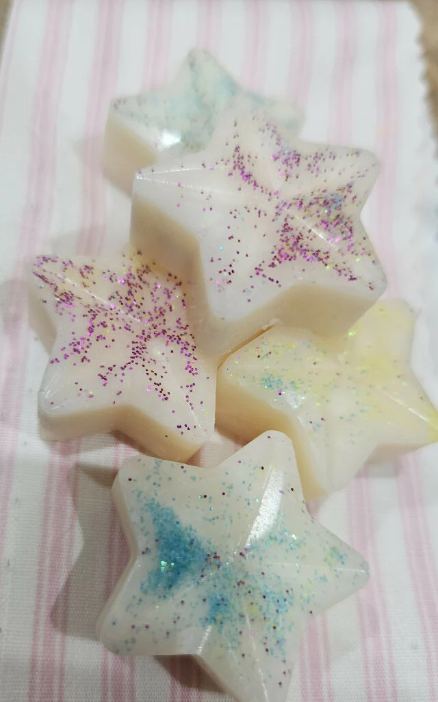 Birthday cake soy wax melts- Vegan and cruelty-free - Image 4