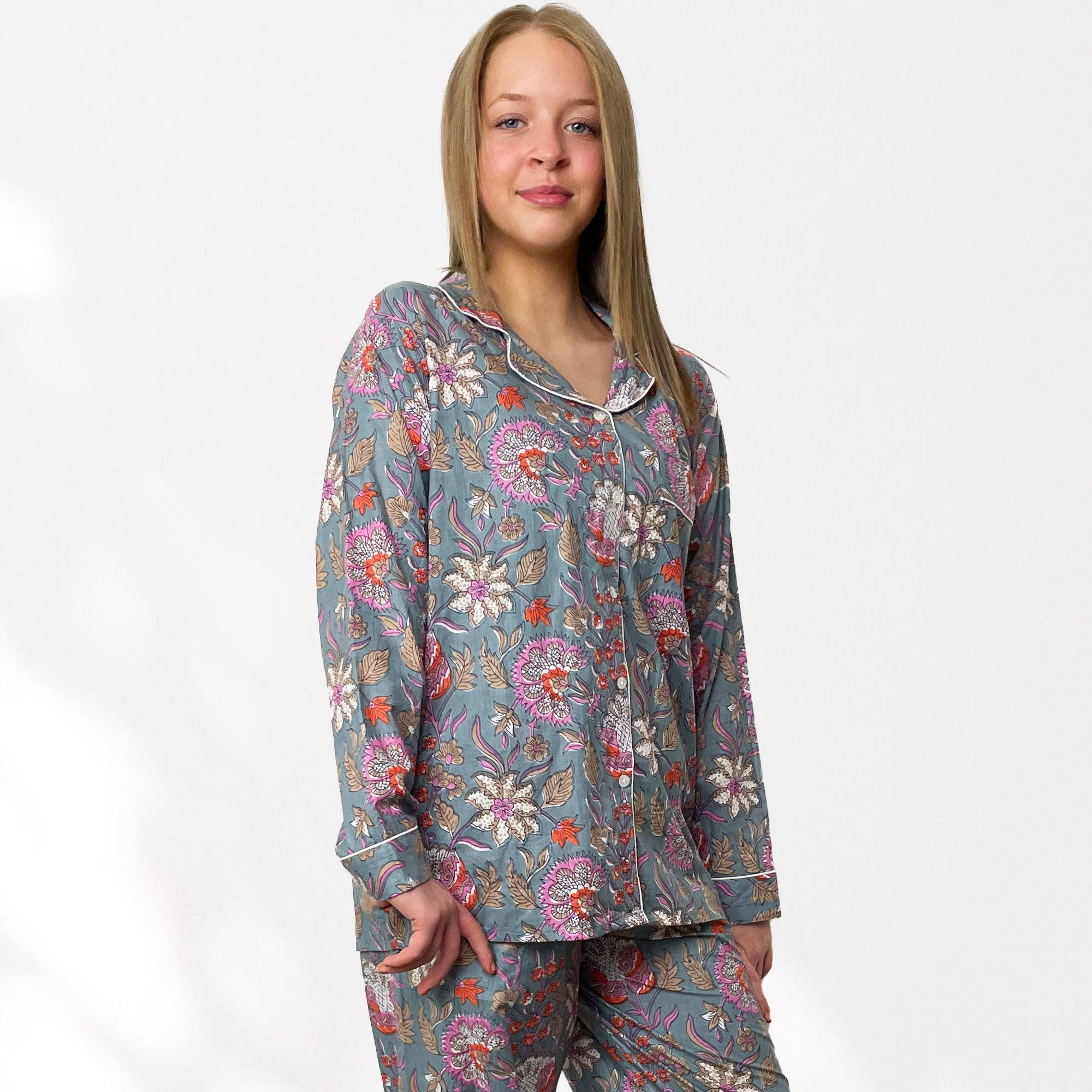 Block Print Floral 100% Cotton Long Pyjama Set in Grey and Pink - Image 2