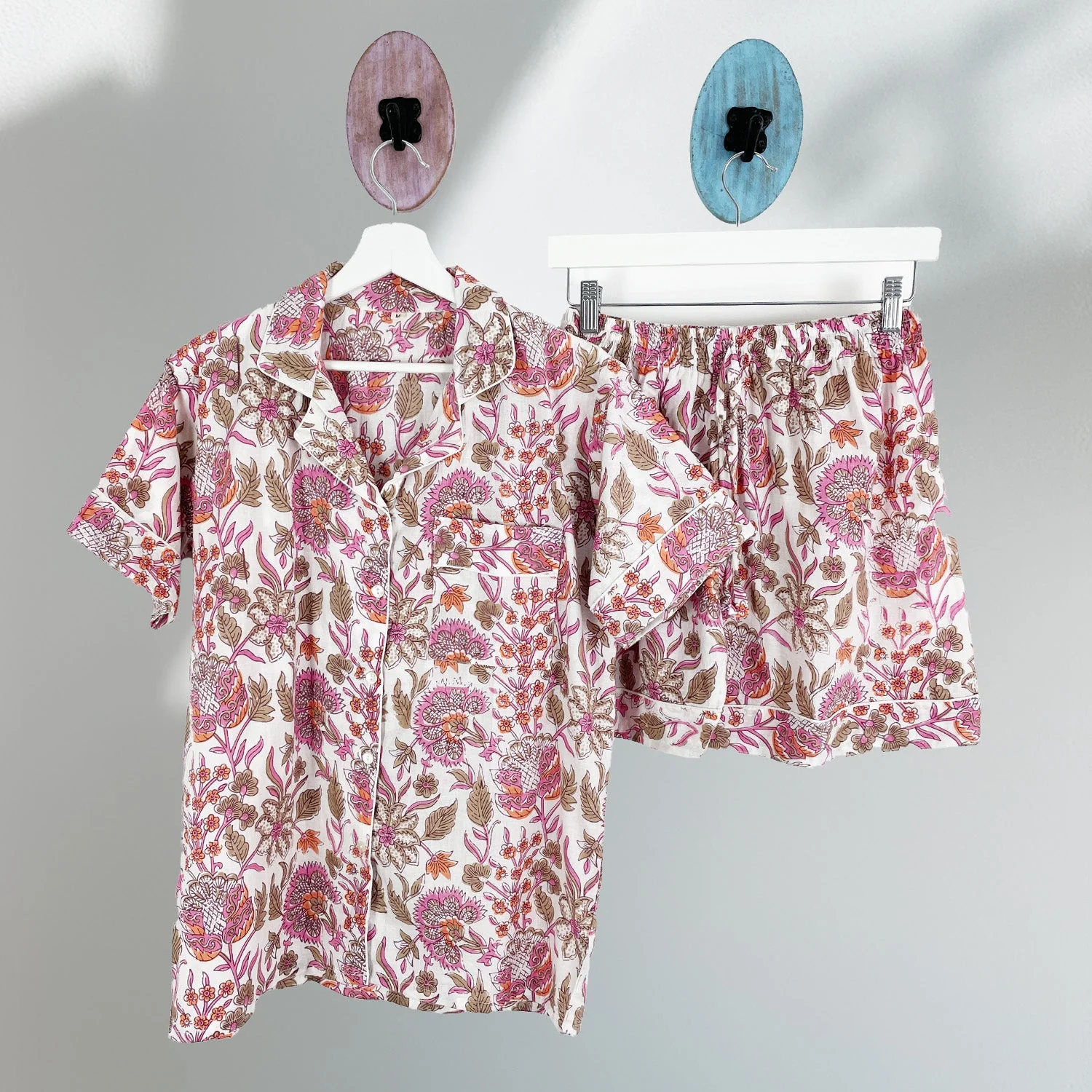 Block Print Floral 100% Cotton Short Pyjama Set in White and Pink - Image 7