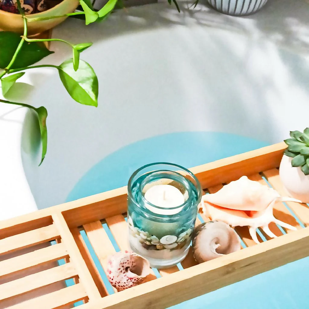 BLUE SEA REFILLABLE BOTANICAL OCEAN SCENTED CANDLE - Image 5