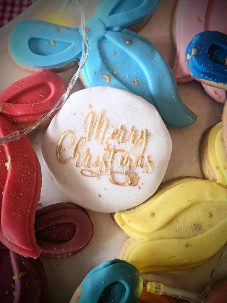 Box of 12 Hand Iced Personalised Christmas Bow Biscuit Box (individually wrapped) - Image 4