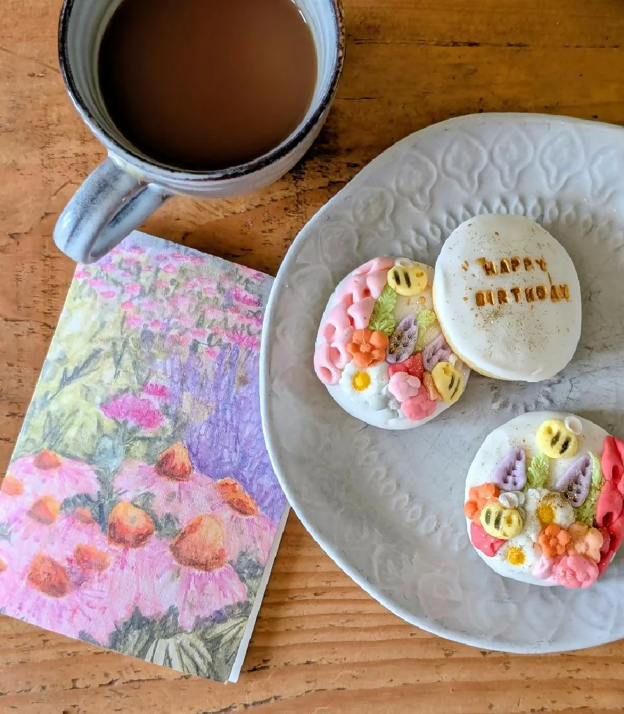 Box of 3 Hand Iced Personalised Bumblebee Meadow Biscuits - Image 5