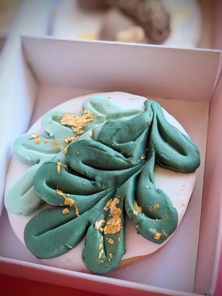 Box of 4 Hand Iced Personalised Acorn and Oak Leaves Biscuits - Image 3
