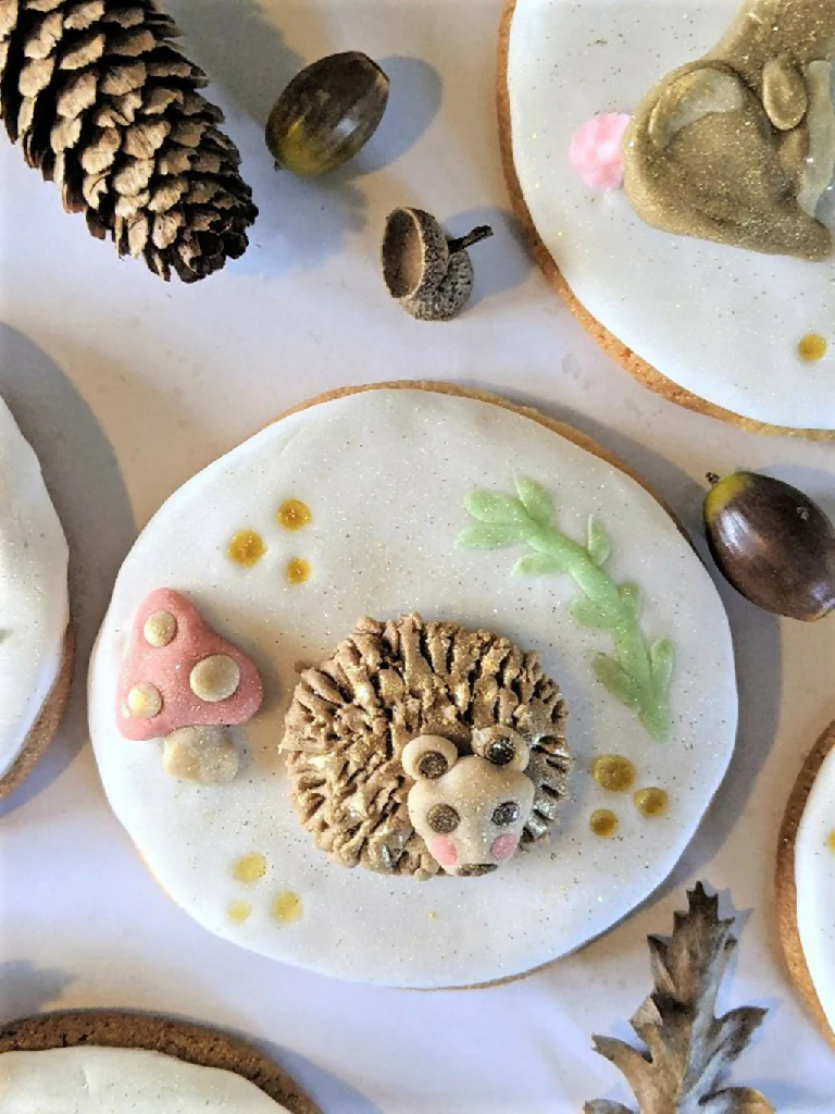 Box of 6 Personalised Hand Iced Woodland Creatures Biscuit Box - Image 6