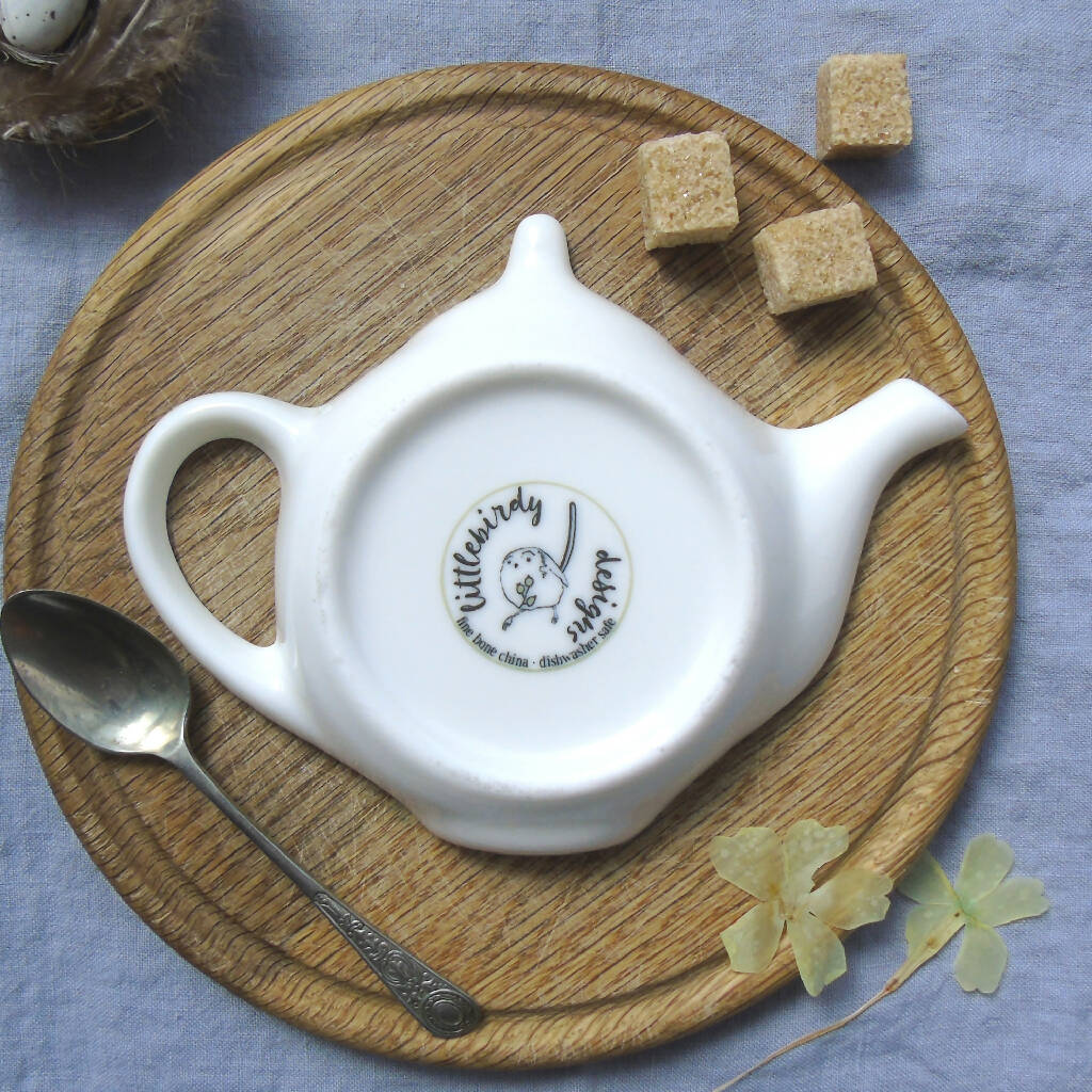 Brown Hare Bone China Teabag Tidy - Image 5