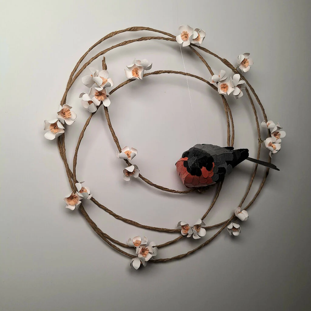 Bullfinch on a floral wreath hanging paper sculpture - Image 5