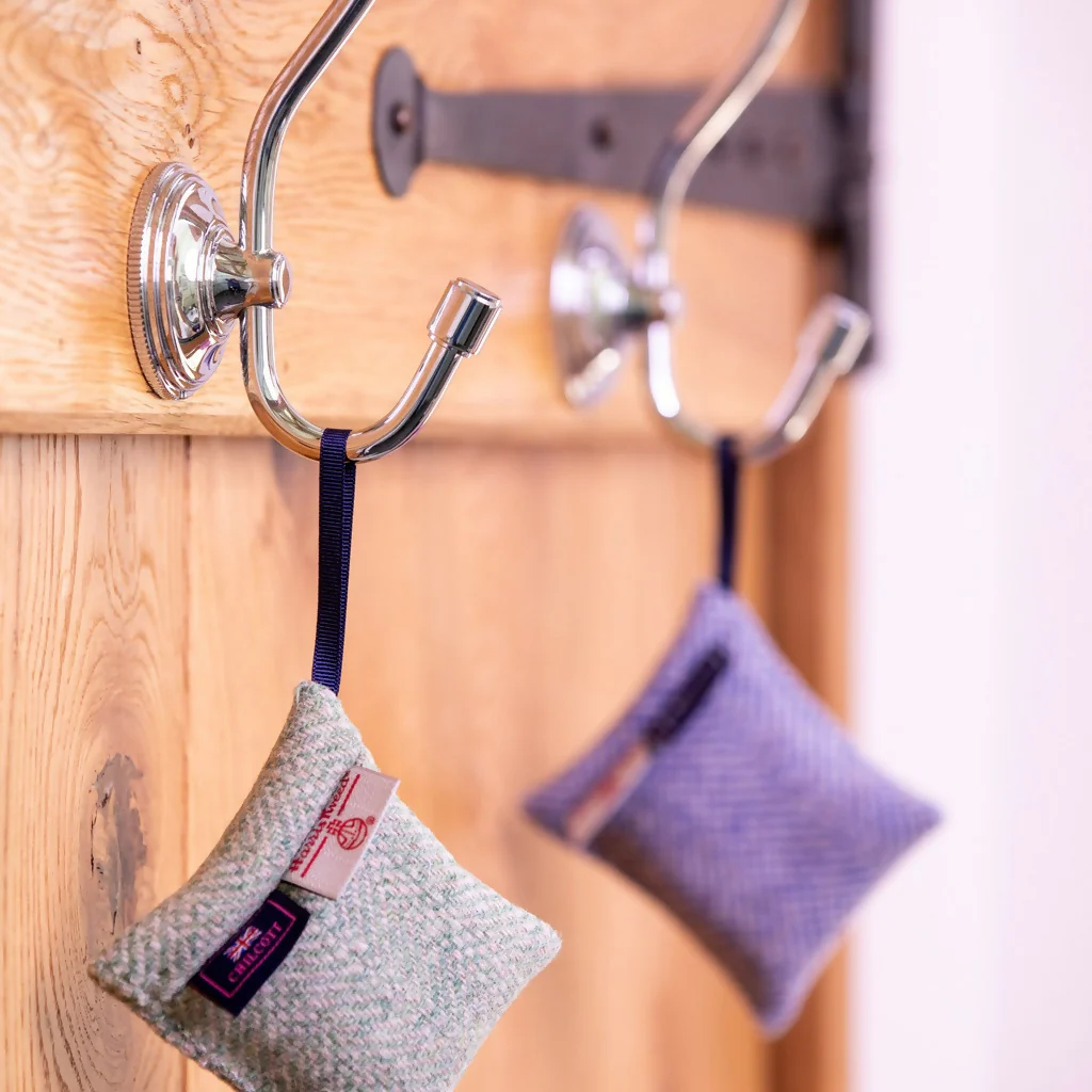 Chilcott Harris Tweed® Lavender Bags and Key Chains - Image 2