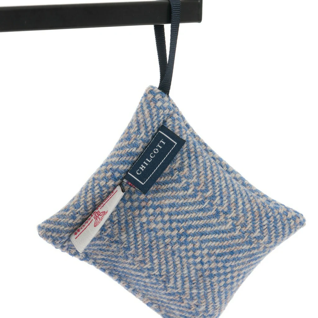 Chilcott Harris Tweed® Lavender Bags and Key Chains - Image 4