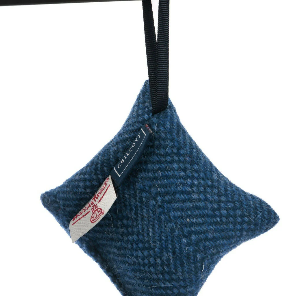 Chilcott Harris Tweed® Lavender Bags and Key Chains - Image 5