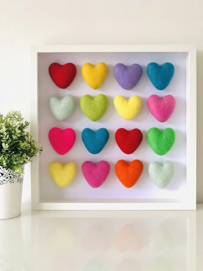 Colourful Hearts - medium frame - Image 7