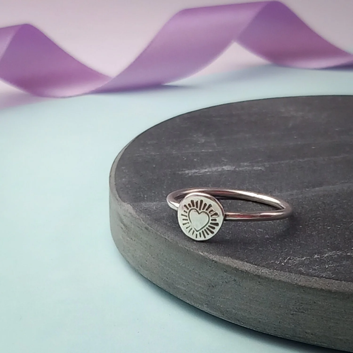 Dainty Sterling Silver Heart Burst Ring – 1.5mm Band - Image 4