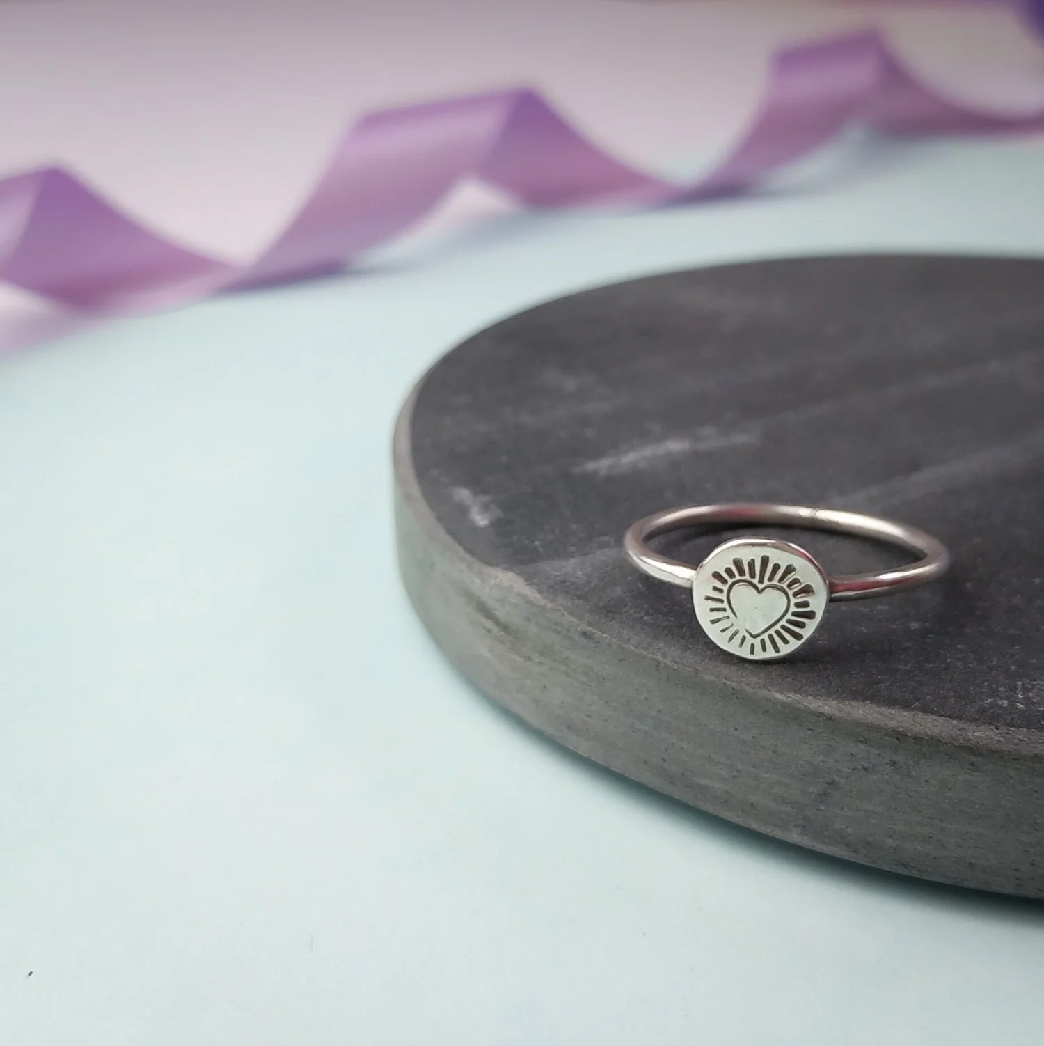 Dainty Sterling Silver Heart Burst Ring – 1.5mm Band - Image 5
