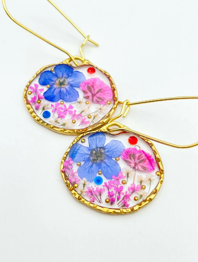 Dangling earrings with real pink and blue flower - Image 2
