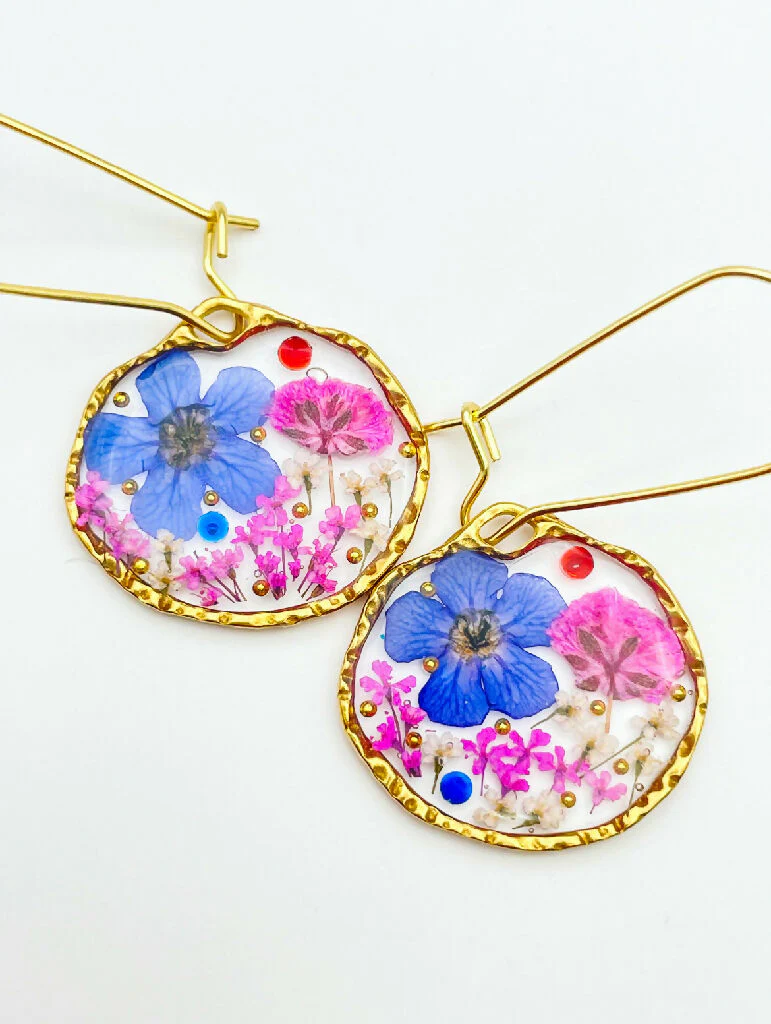 Dangling earrings with real pink and blue flower - Image 7