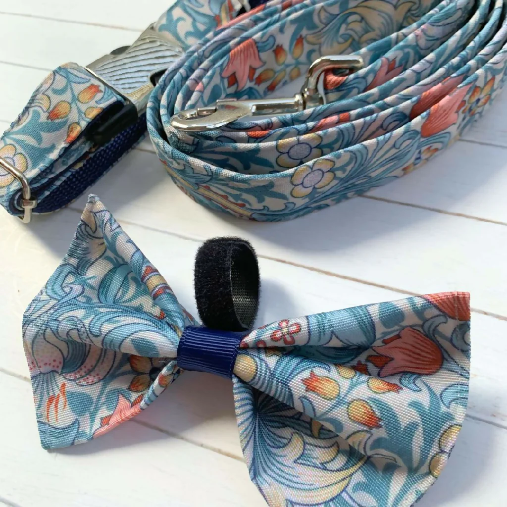 Dog Gift Set | William Morris | Golden Lily | 5 Piece | Cornflower - Image 4