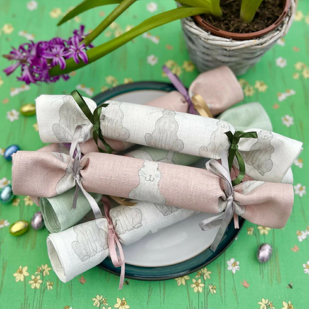 Easter Linen Napkin Crackers - Image 4