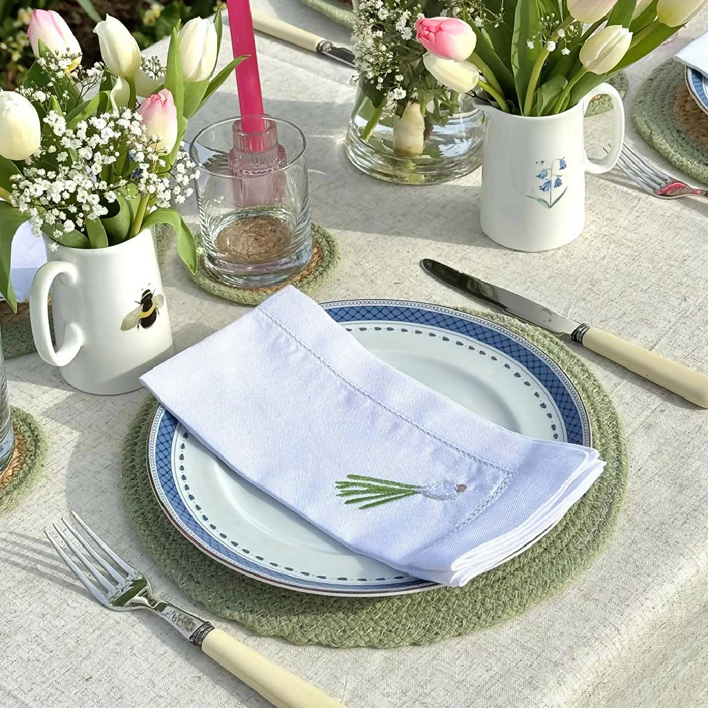 EMBROIDERED LINEN NAPKINS - GARDEN VEG - Image 4