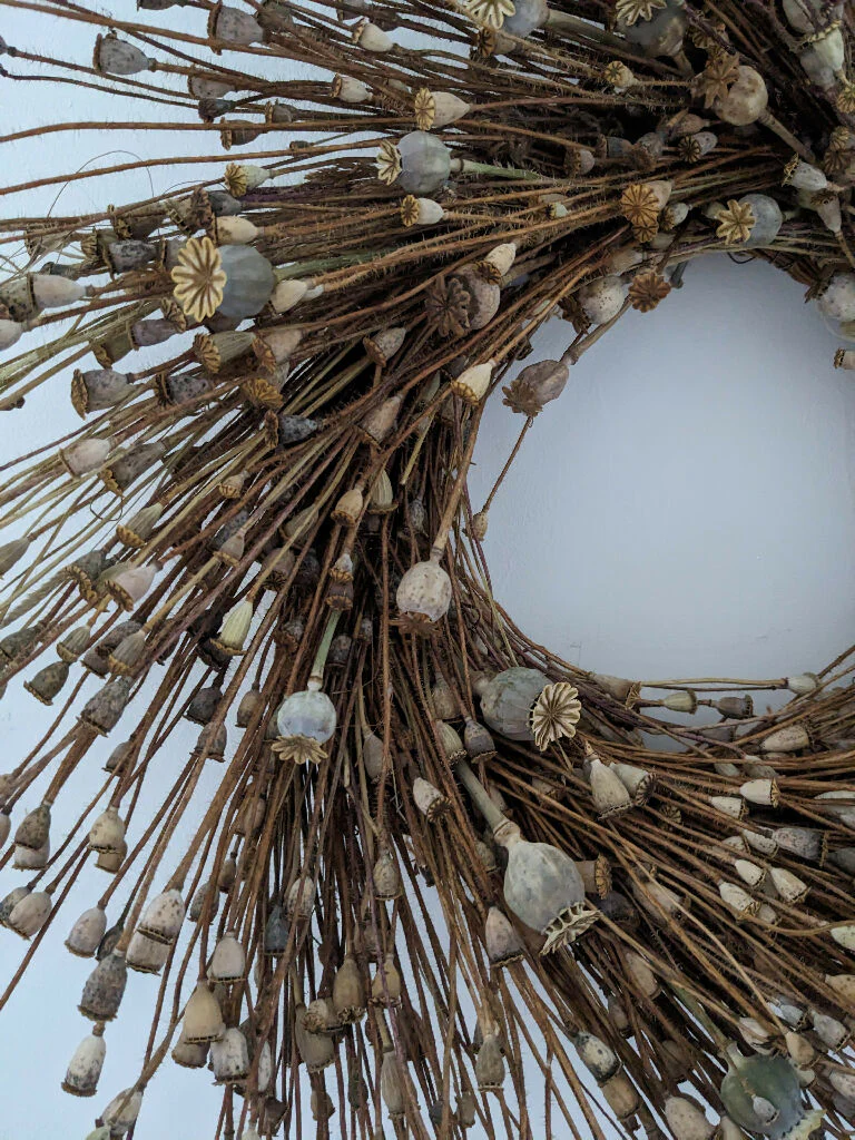 Handmade Poppy Seed Head Wreath - Image 3