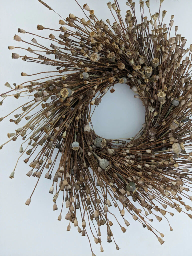 Handmade Poppy Seed Head Wreath - Image 5