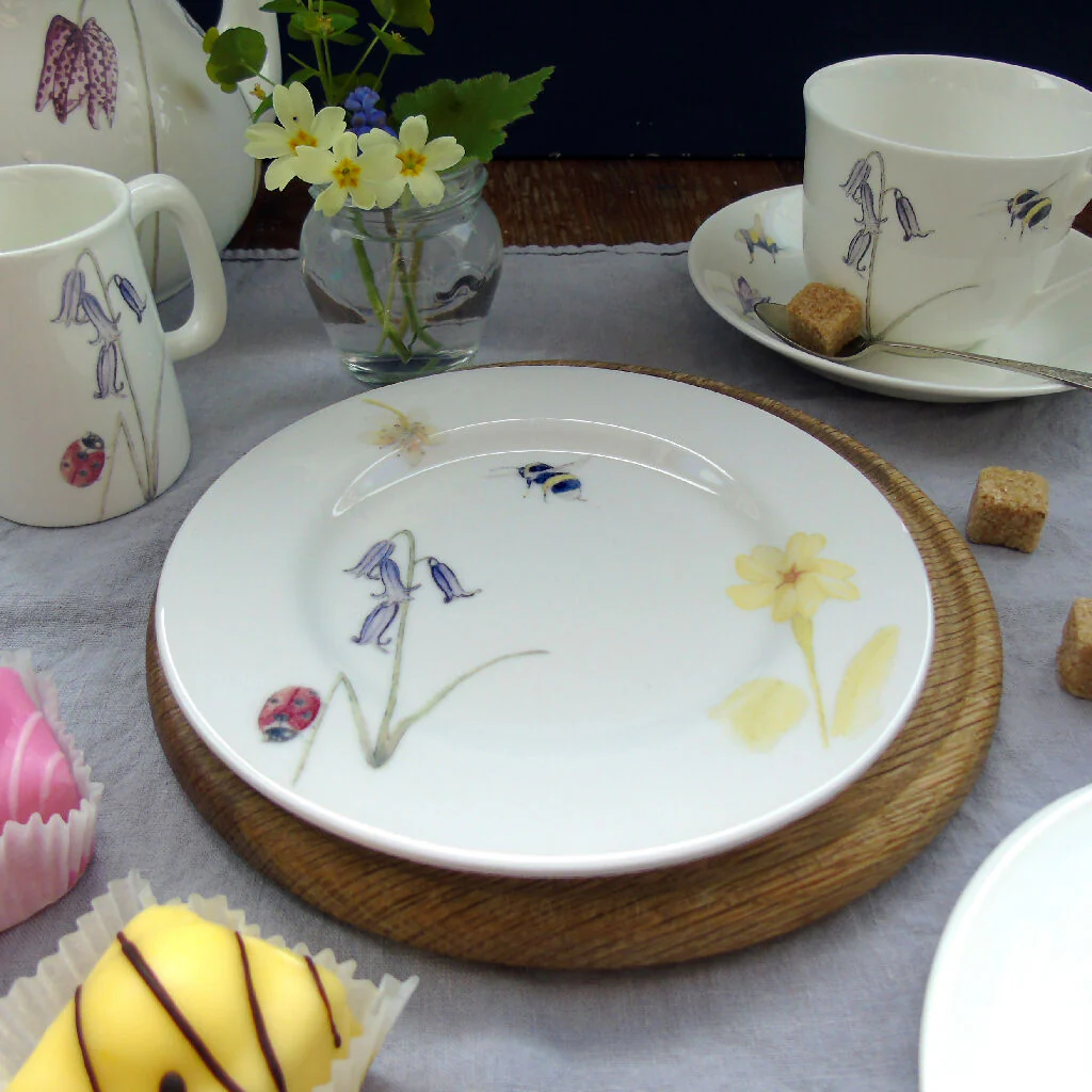 Fine Bone China Bee and Spring Flowers Cake Plate - Image 6