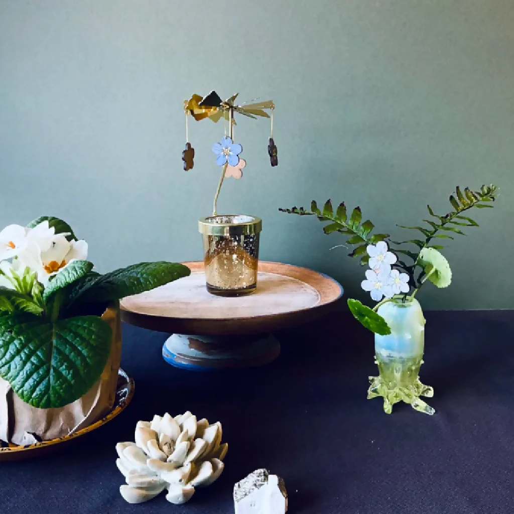 Forget me Not Candle Carousel - Image 3