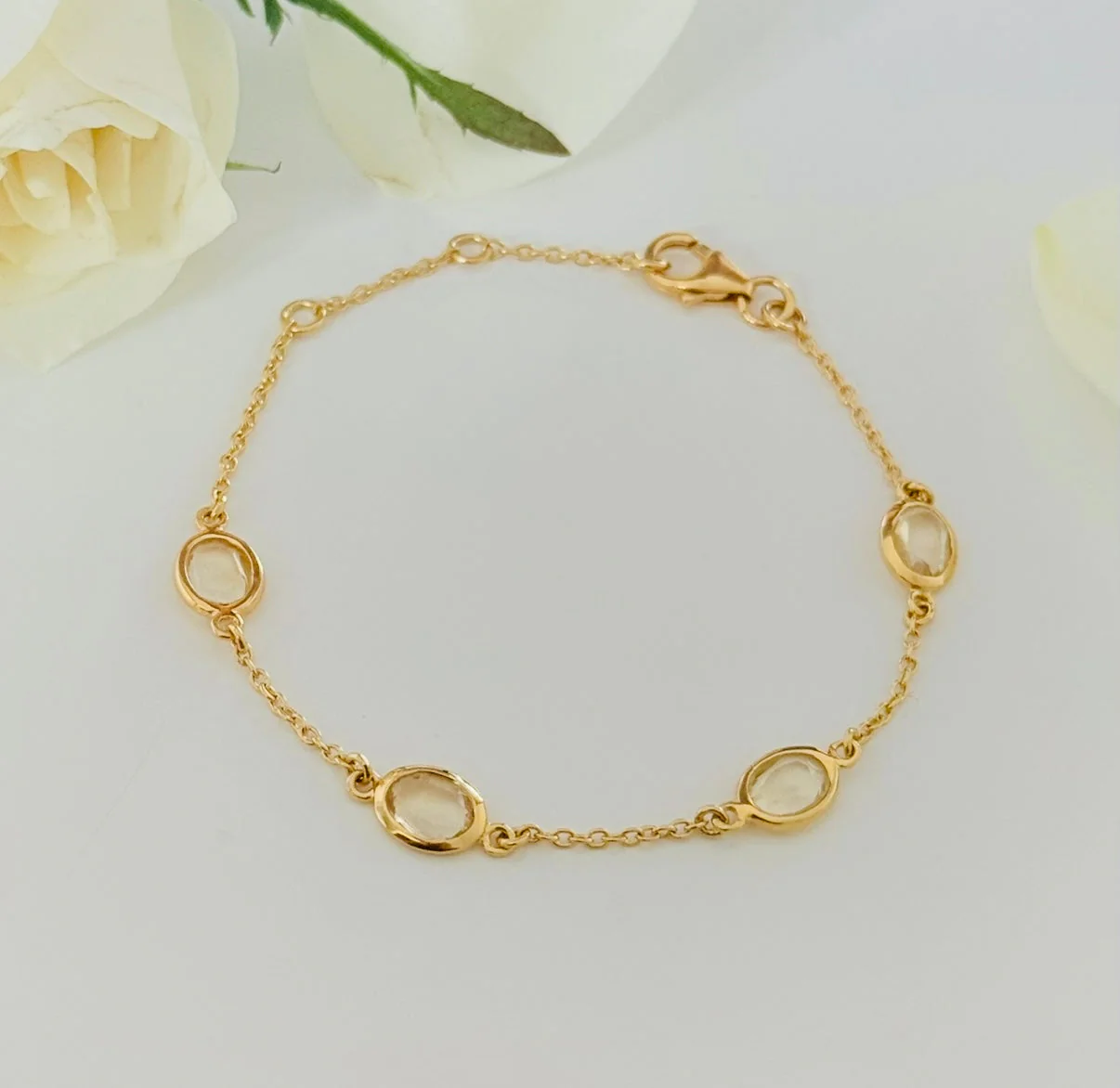 Four Oval Shaped Citrine Gemstone Adjustable Bracelet in Vermeil Gold - Image 3