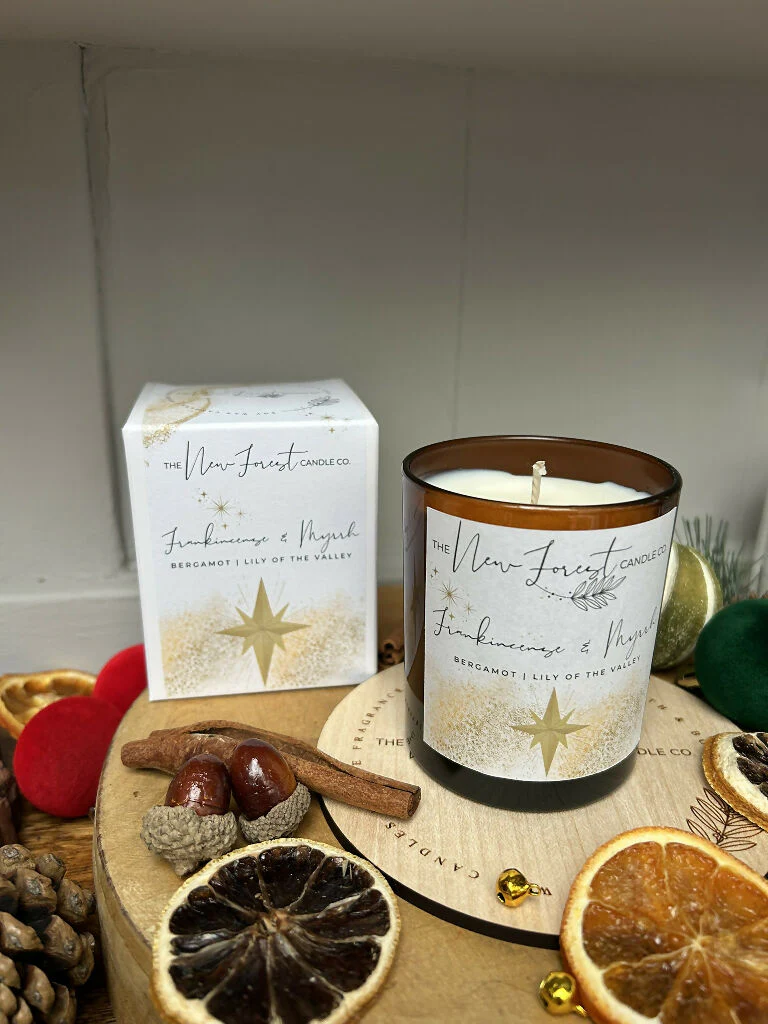 Frankincense & Myrrh Luxury Christmas Soy Wax Candle - Image 4