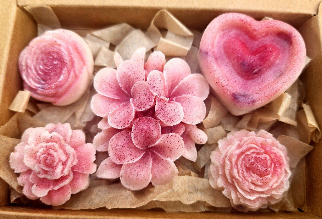 Geranium Rose Botanical Bath Melts - Image 3