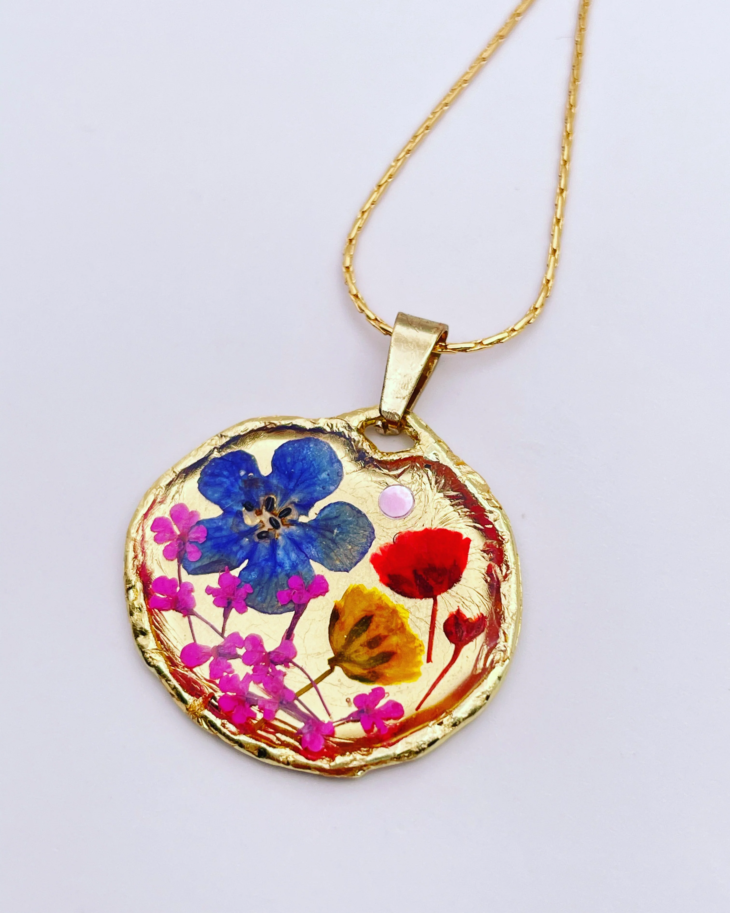 Gold necklace with poppy and blue flowers - Image 5