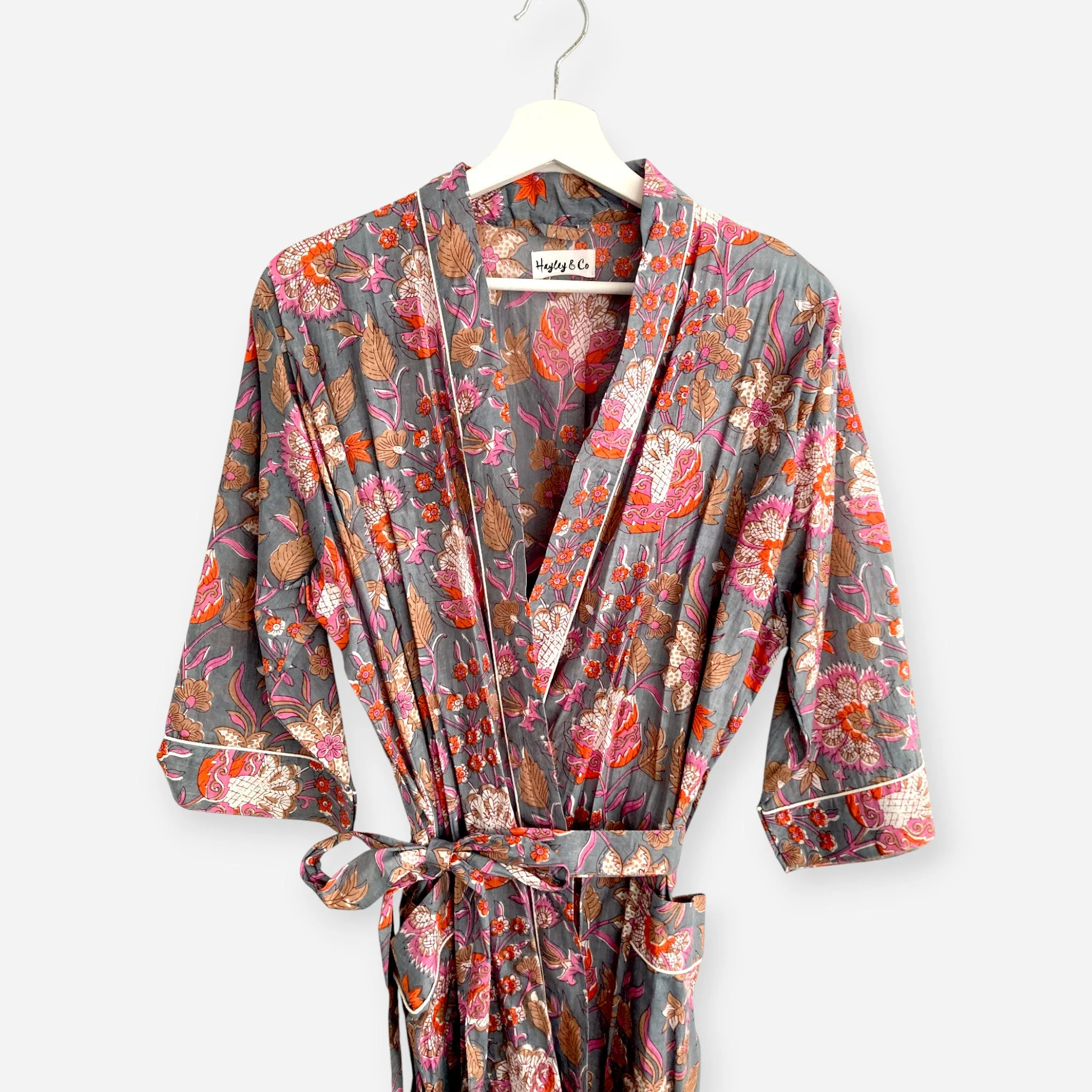 Grey and Pink Block Print Flower Print 100% Cotton Dressing Gown - Image 3