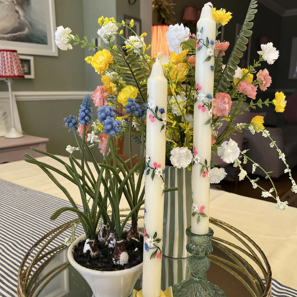HAND PAINTED IVORY CANDLES WITH ENTWINED SPRING FLOWERS - SET OF TWO - Image 3