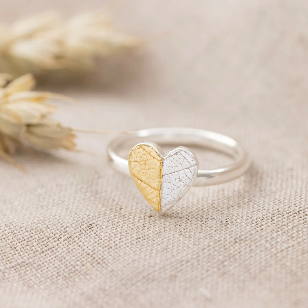Handcrafted Silver and Gold Heart Ring Inspired by Nature - Image 7