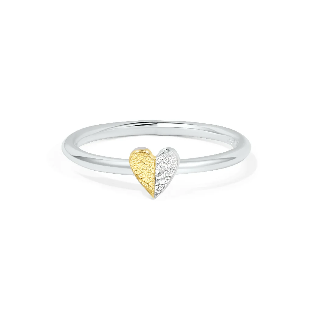 Handcrafted Silver and Gold Heart Ring Inspired by Nature - Image 4