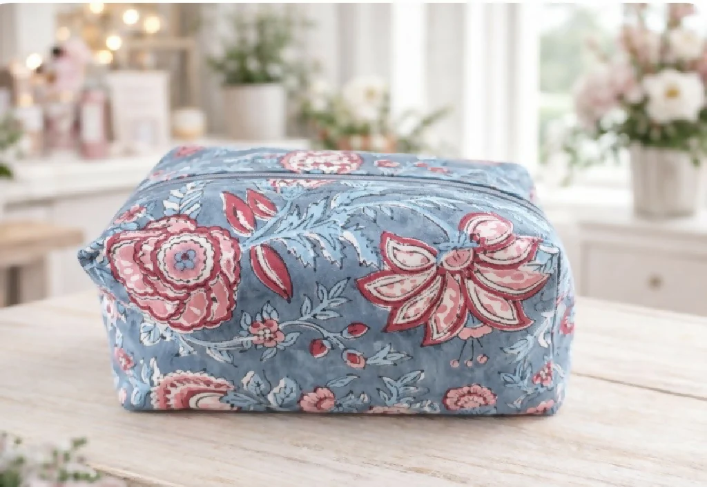 Handmade Blue - pink Flower Wash Bag – Travel Toiletries