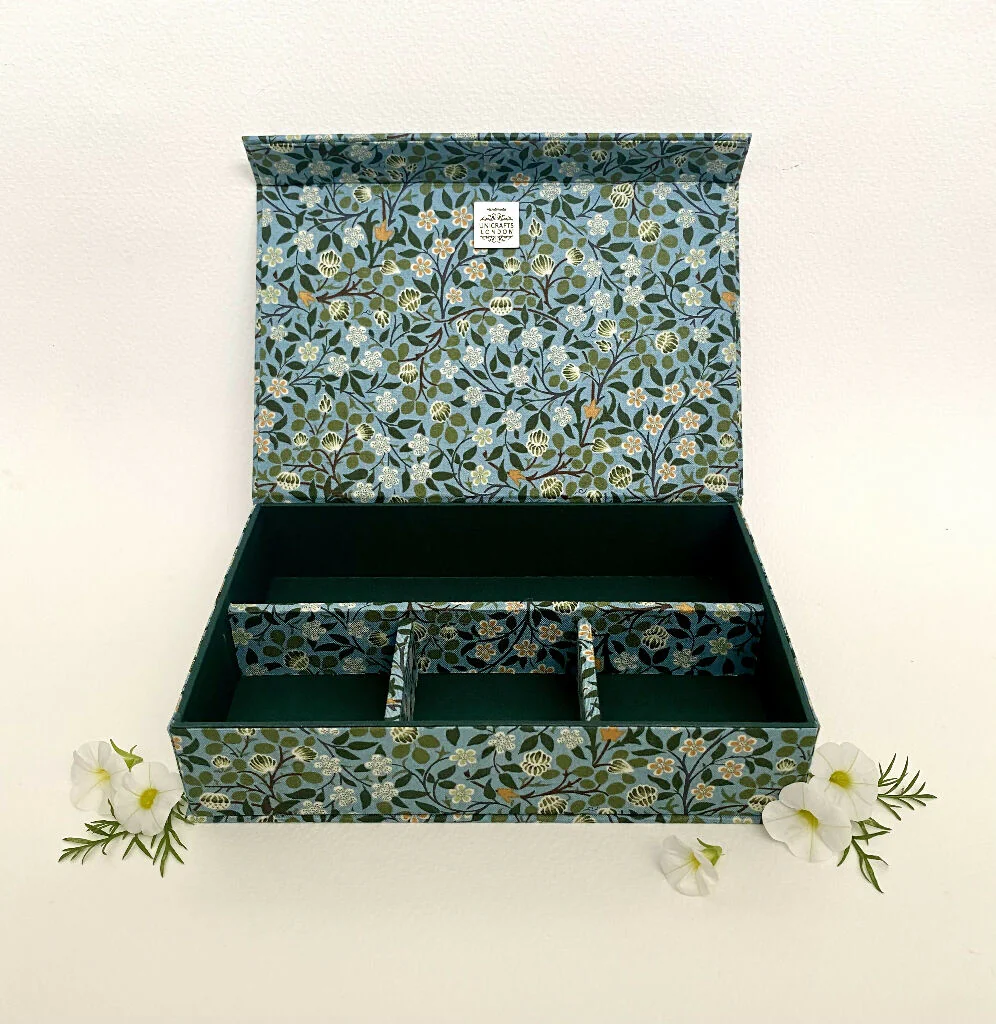 Handmade Clover Garden Box | William Morris Fabric Organiser with Magnetic Closure - Image 2