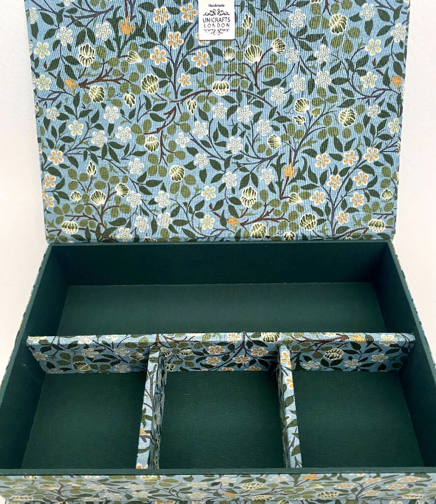 Handmade Clover Garden Box | William Morris Fabric Organiser with Magnetic Closure - Image 4