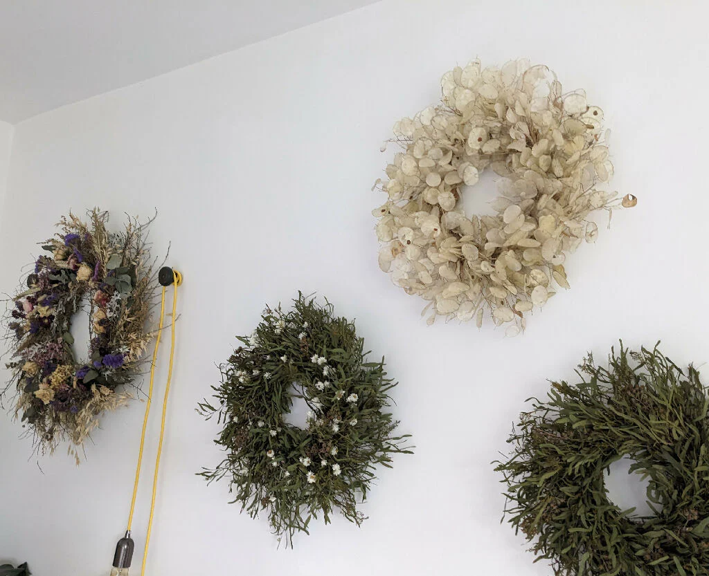 Handmade Dried Lunaria Wreath | Honesty Flower - Image 6