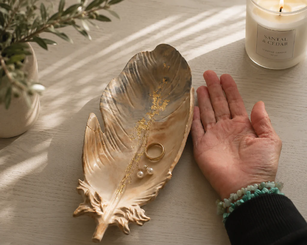 Handmade Eco Resin Angel Feather Trinket Dish - Image 7