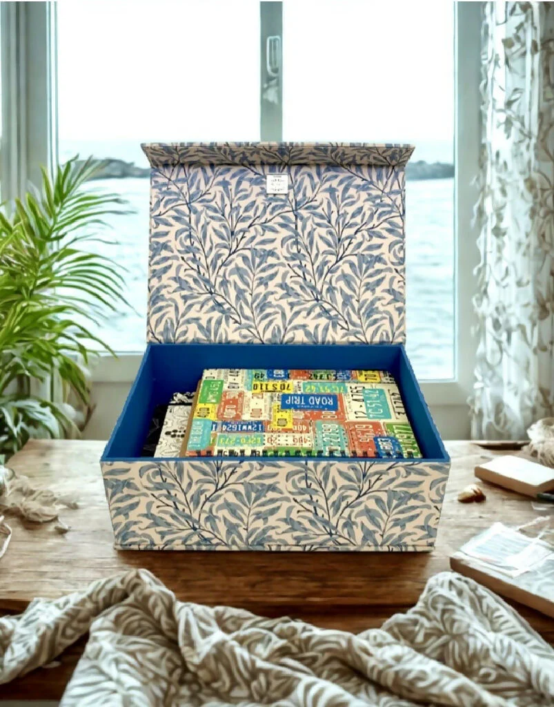 Handmade Green Willow Memory Box | William Morris Fabric Keepsake Box with Magnetic Closure - Image 15