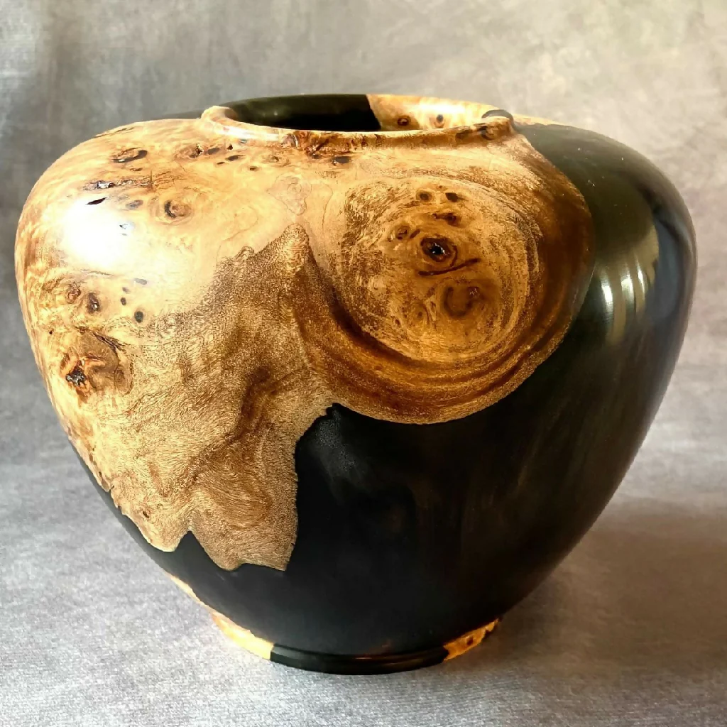 Handmade Mappa Burr and Black Resin Hollow Form (165mm)