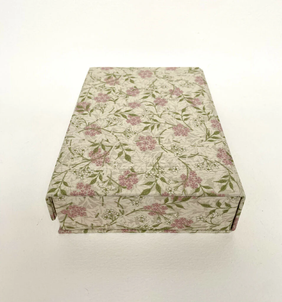 Handmade Pink Jasmine Keepsake Box | Willing Morris Fabric Organiser with Magnetic Closure - Image 10