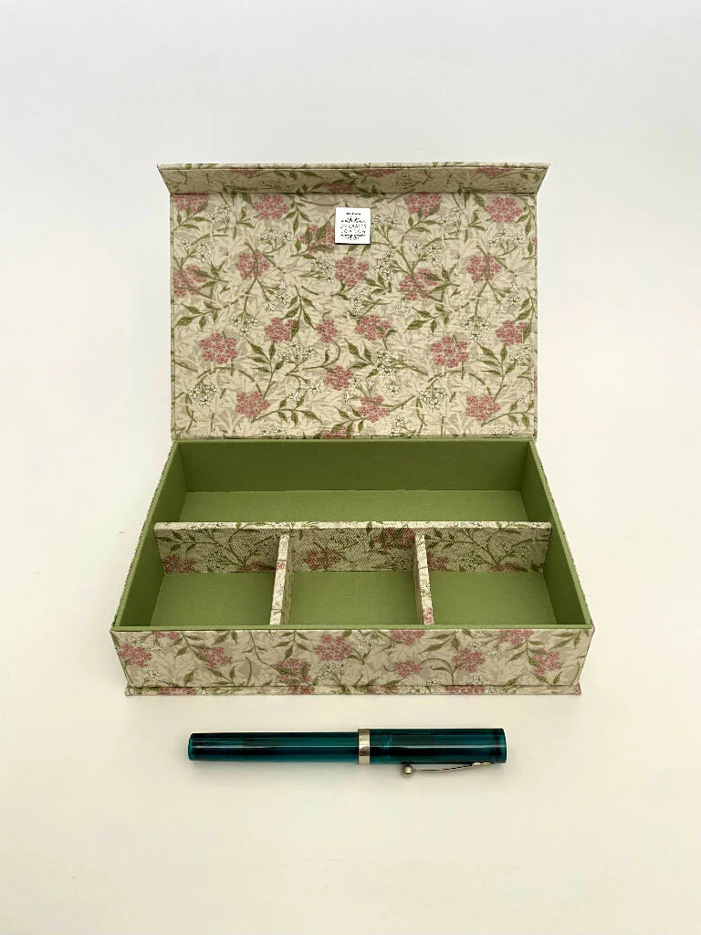 Handmade Pink Jasmine Keepsake Box | Willing Morris Fabric Organiser with Magnetic Closure - Image 3